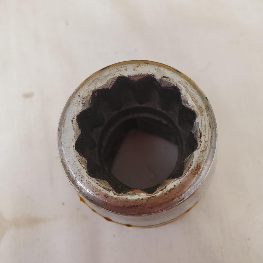 Alloy Steel Drive 12 Point Deep SAE Socket LOT-870