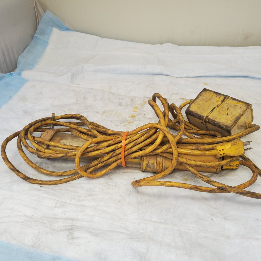 General Manufacturing Fluorescent Hand Lamp Fluorescent Light - Yellow