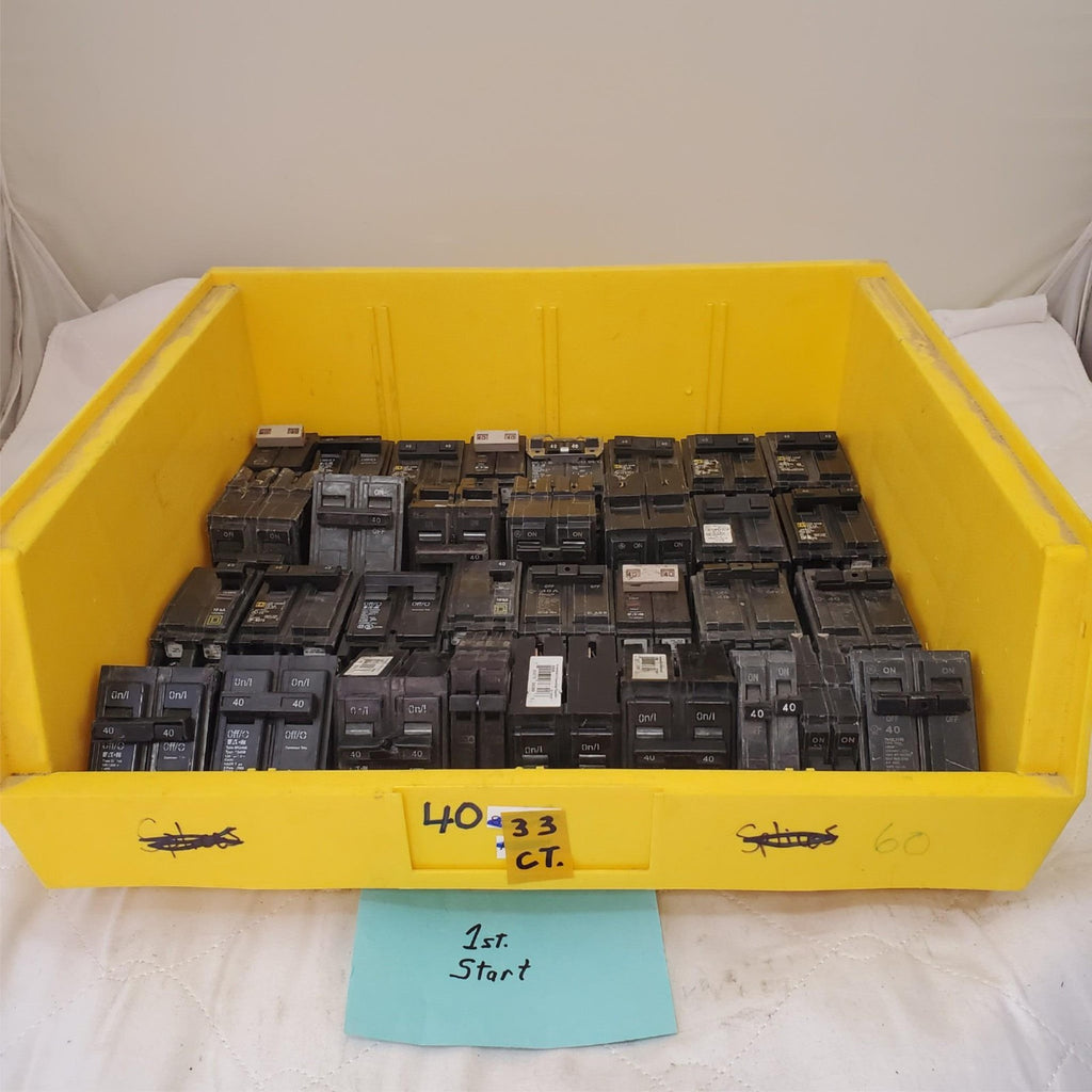 Large Lot of 33 Used Circuit Breakers Assorted #40