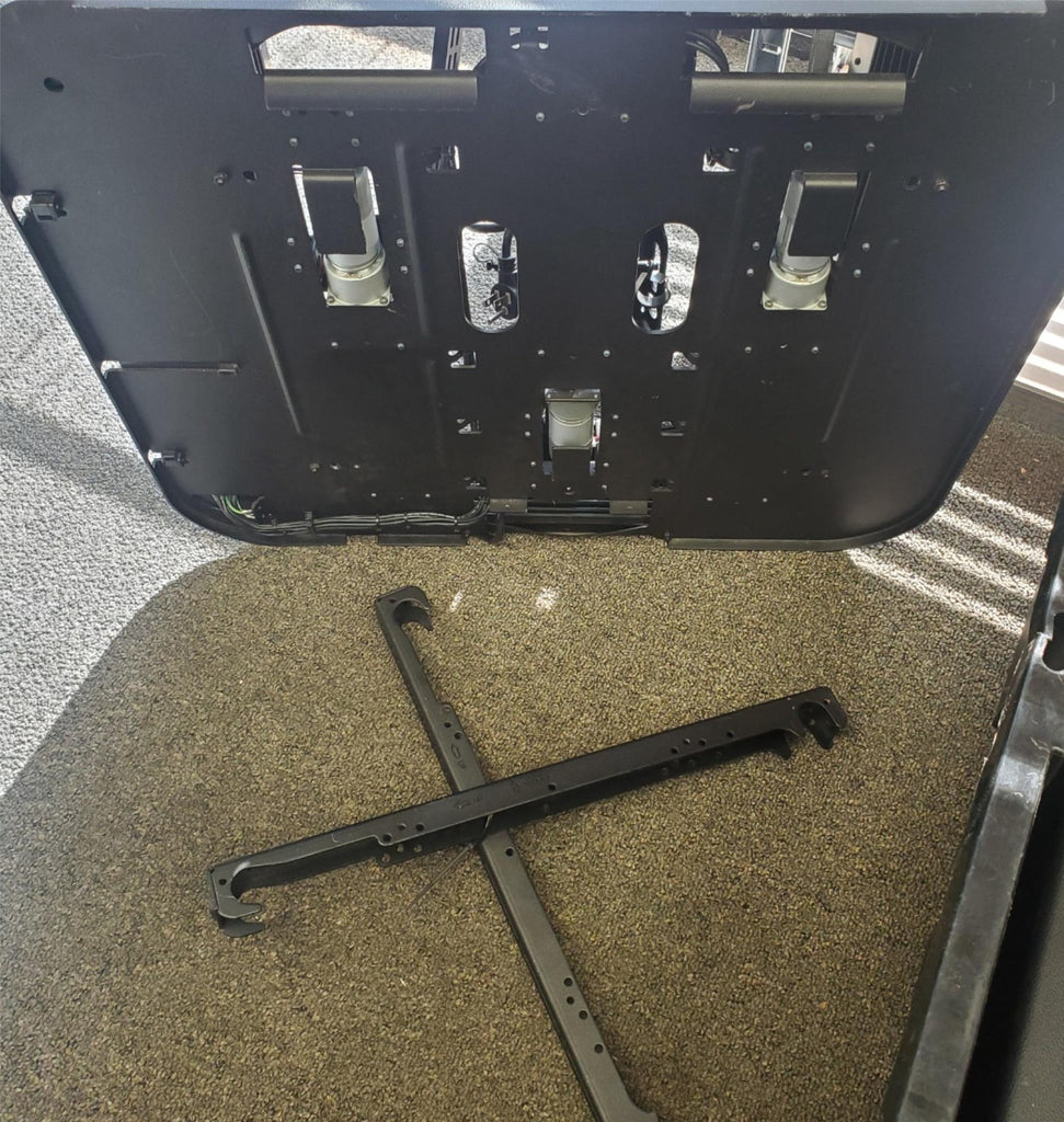 Chief LA112-B1 Motorized Flat Panel Wall Mount