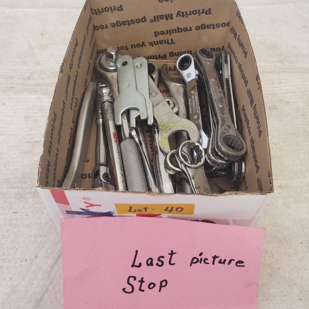 Lot of Assorted Double End Box Wrench, Combination Wrench & other Tools LOT 40