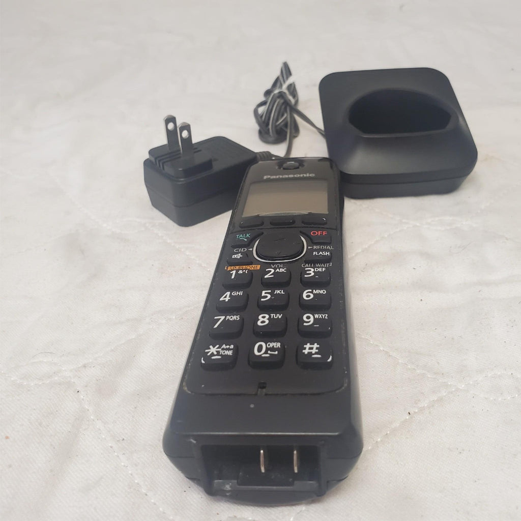 Panasonic PNLC1017 Replacement Handset With Charging Base & Power Adapter