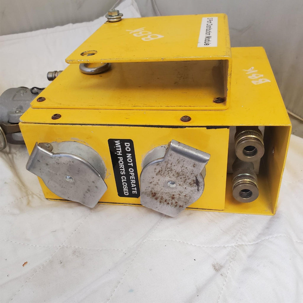Clayton 3 Port Distribution Module for Electric DustMaster Vacuum LOT-670