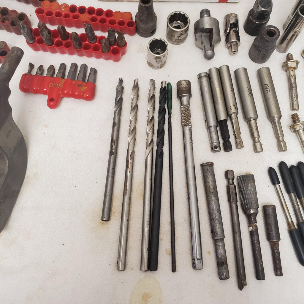 Mixed Lot of Metalworking Tools with Clamps Drill Bits & Socket Adapters LOT-787