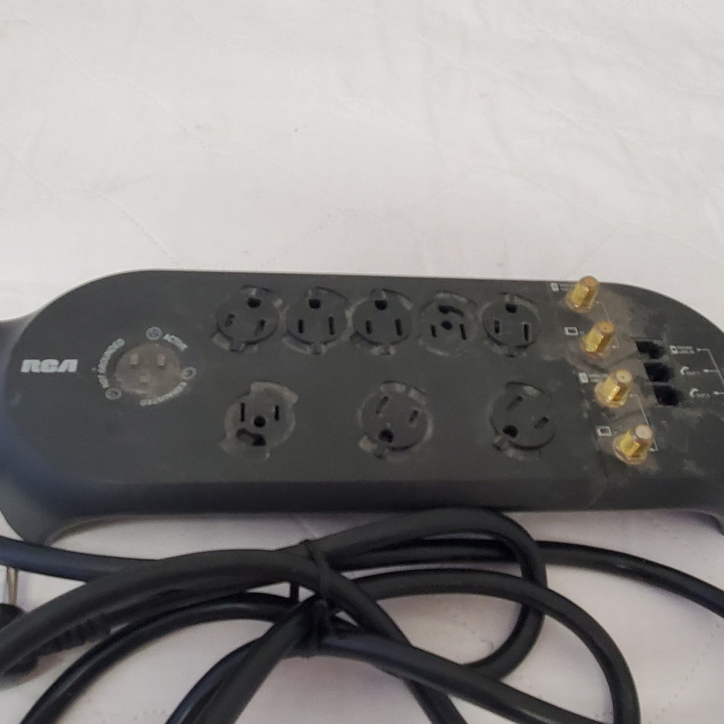 RCA Surge Protector Model PS83202C2 8 Outlet 7 layers of Protection