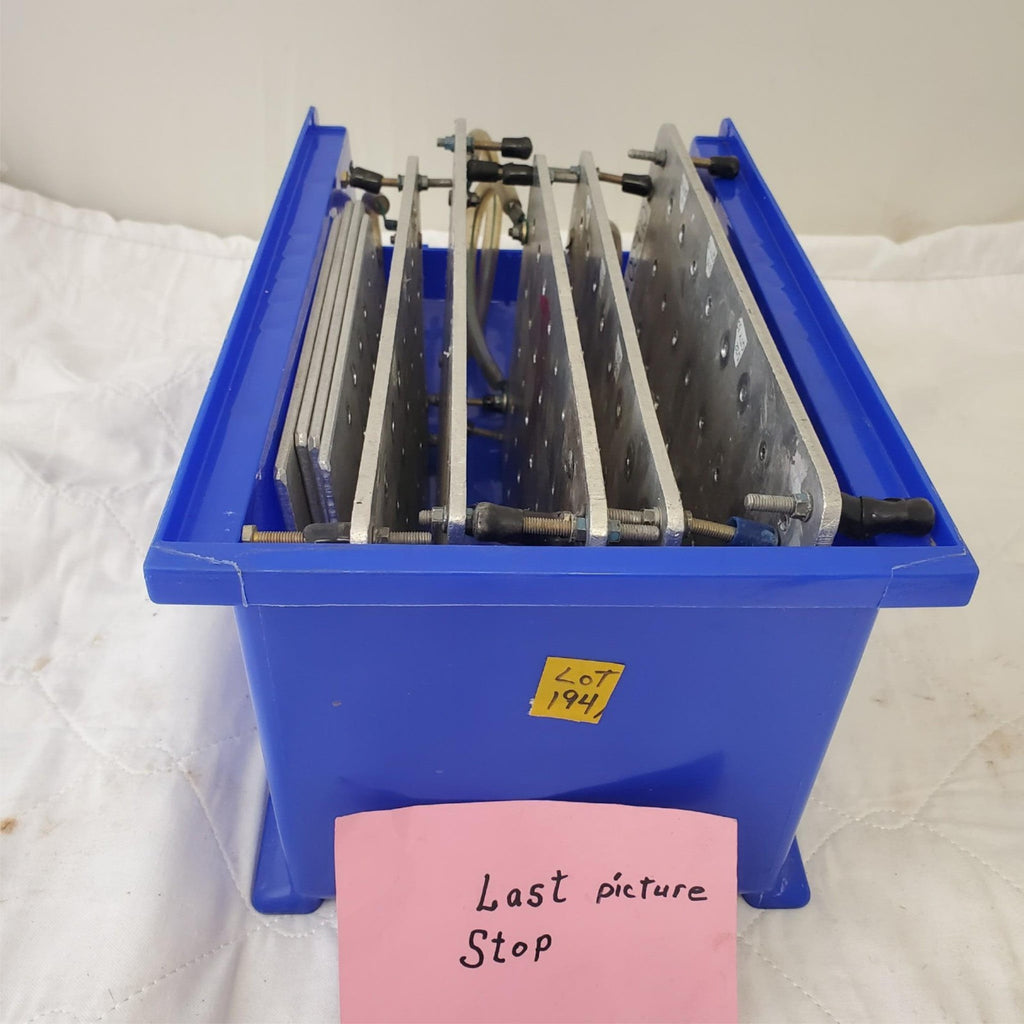 Lot of Cleco Kit Syringe Molds LOT 194