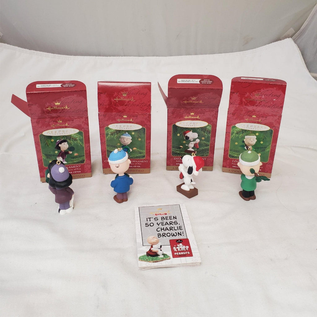 Lot of 4 Hallmark Keepsake A Snoopy Chritmas  Ornaments Set 