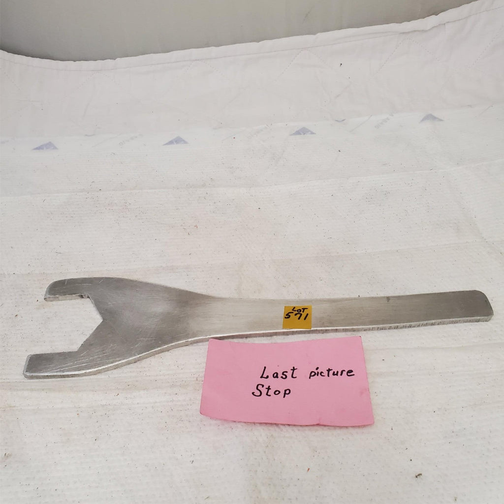 2.25 Inch Thin Metal Spanner Wrench LOT-571