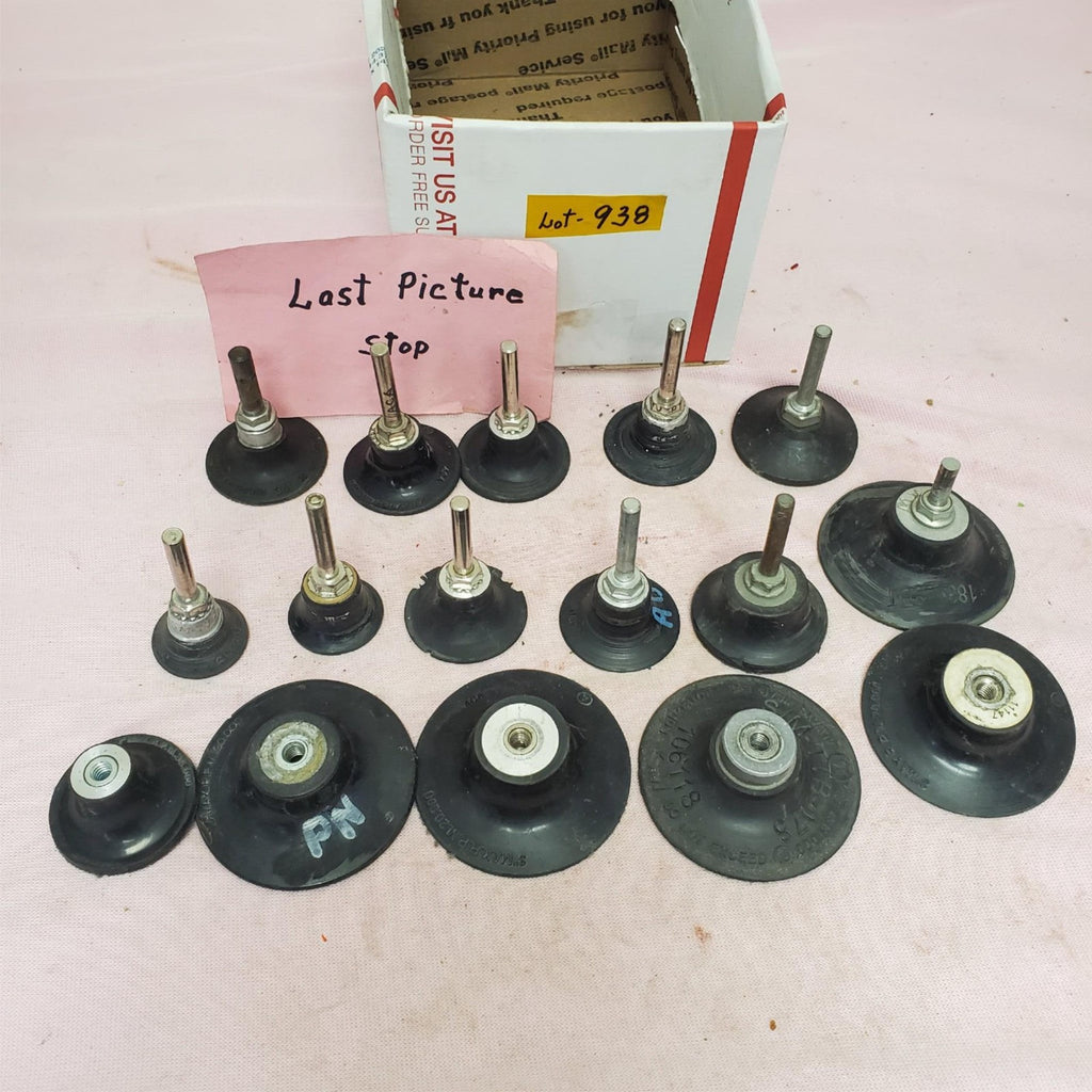 Lot of 16 Roll Lock Mandrel Sanding Disc Holder LOT-938