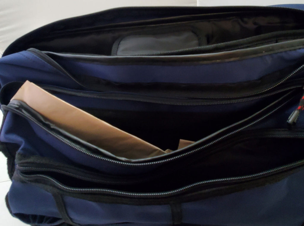 SOLO New York Briefcase Messenger Bag for Laptop - Black/Blue