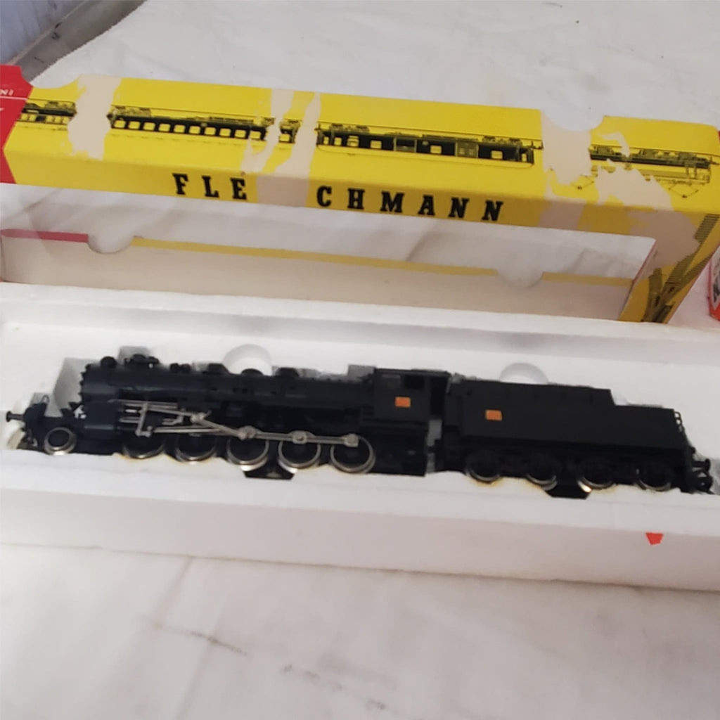 Lot of 2 Fleischmann 4160 and 4178 Toy Train Set