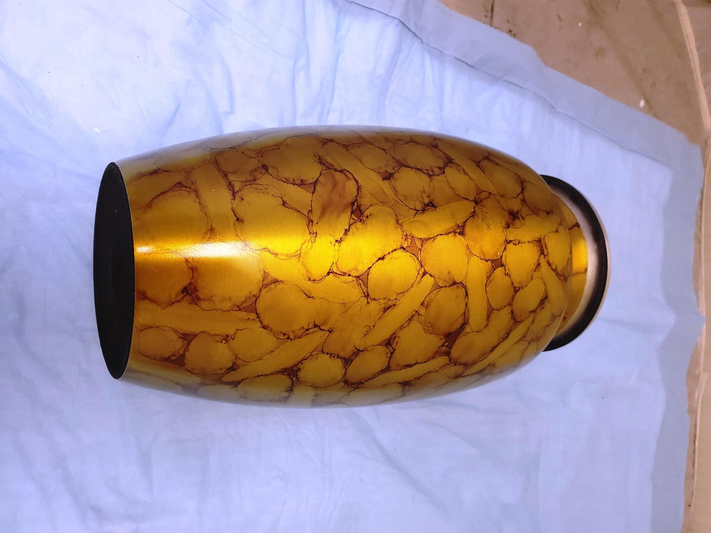 Modern Beautiful Design Handcrafted Urn for Human Ashes