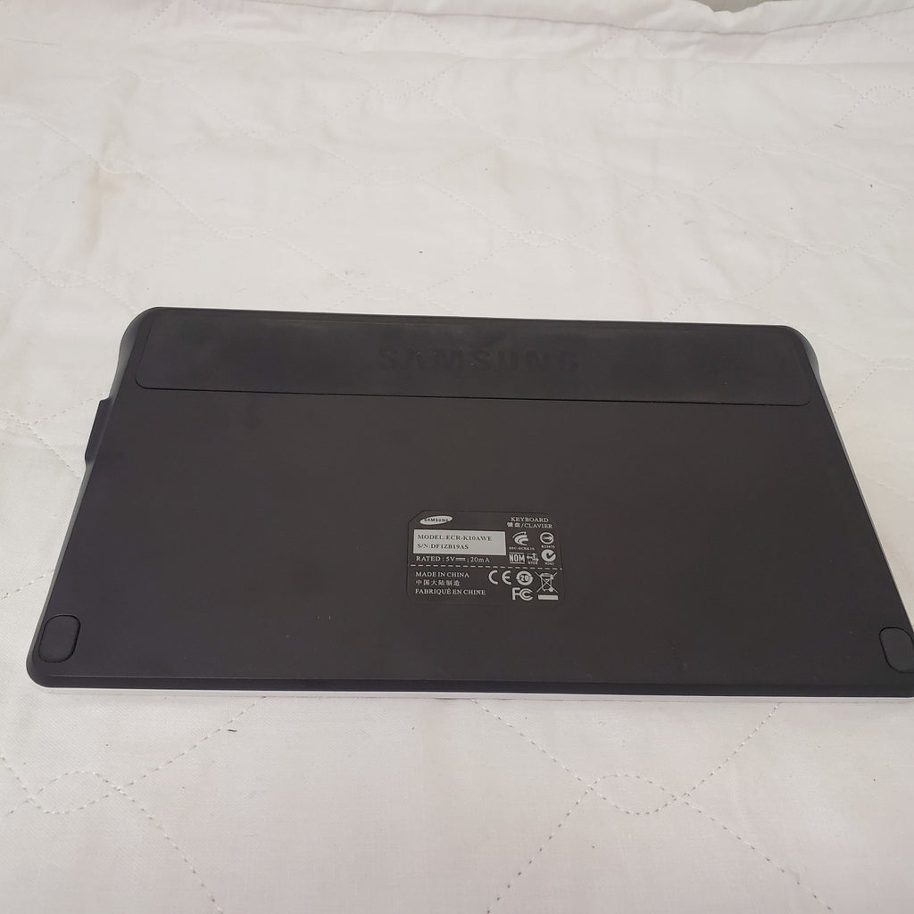 Samsung ECR-K10AWE Wireless Keyboard Dock Tablet White Good Condition