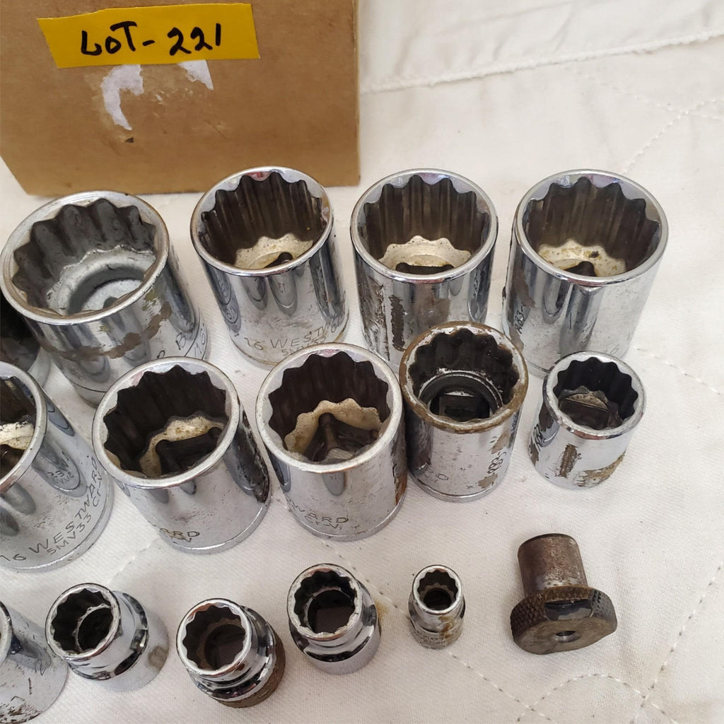 Lot of 29 Assorted Mixed Drive Impact Sockets LOT-221