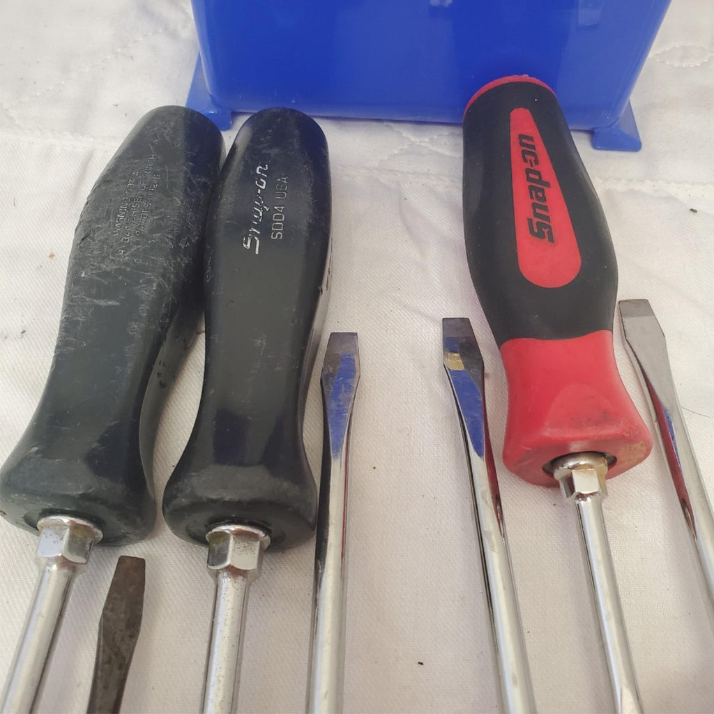 Lot of 7 Snap On Tools RED Soft Grip Flat Tip Screwdriver Set LOT-124