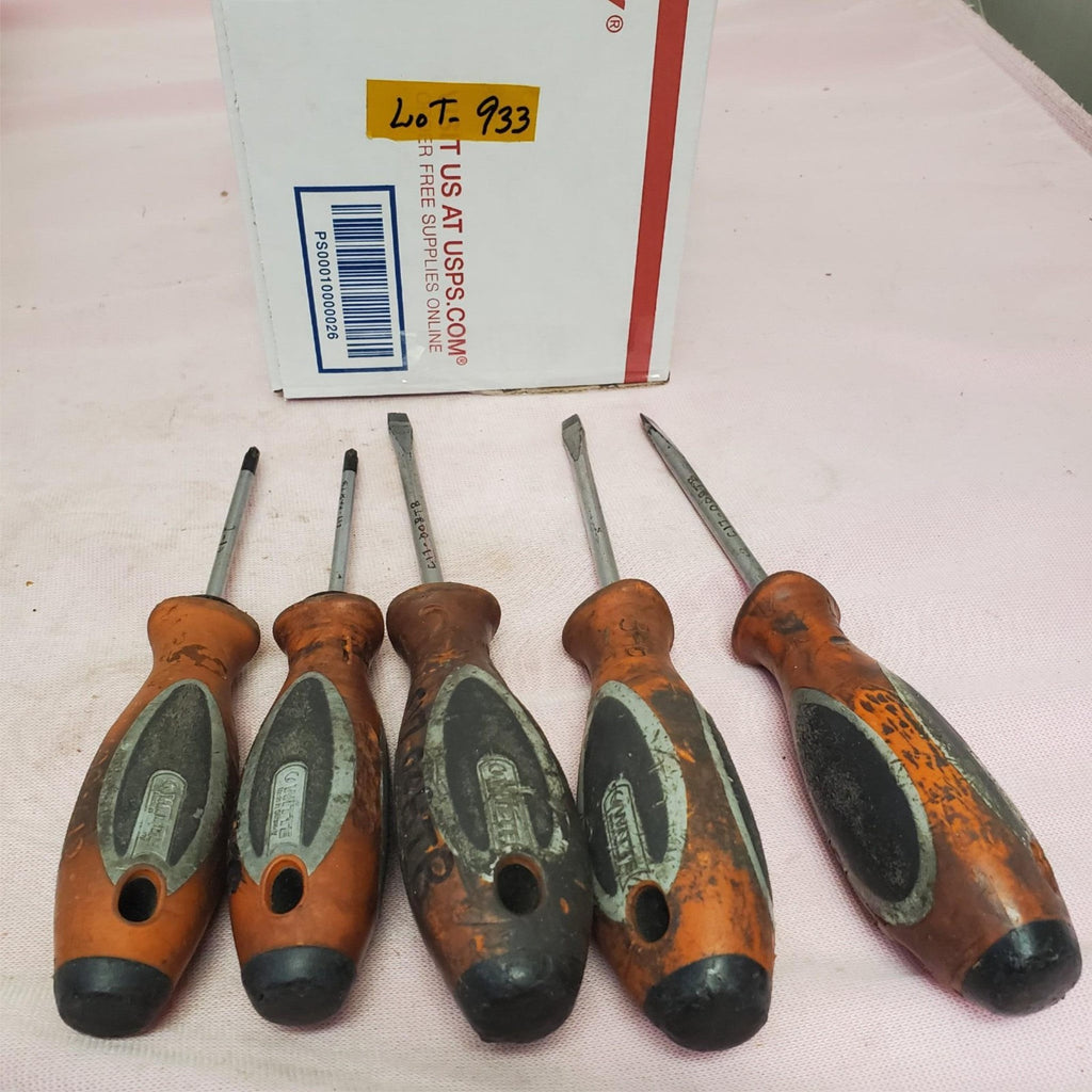 Lot of 5 Witte Flat Head & Phillips Head Screwdrivers LOT-933