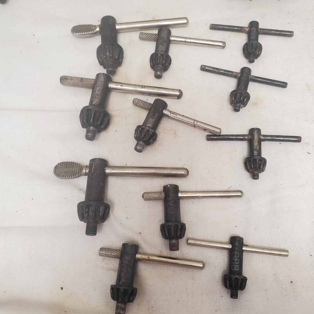 Lot of Assorted Drill Chuck Keys Feeler Gage Tension Cable Tie Tools LOT-912