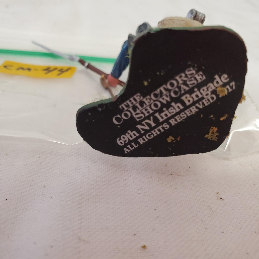 The Collectors Showcase CS00975 69th New York Irish Brigade Advancing CM-44