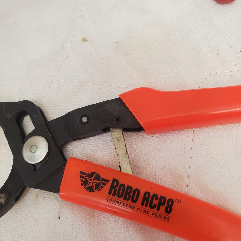 Lot of 4 Robo & Matco Tools Oil Filter Wrench Pliers Set LOT-544