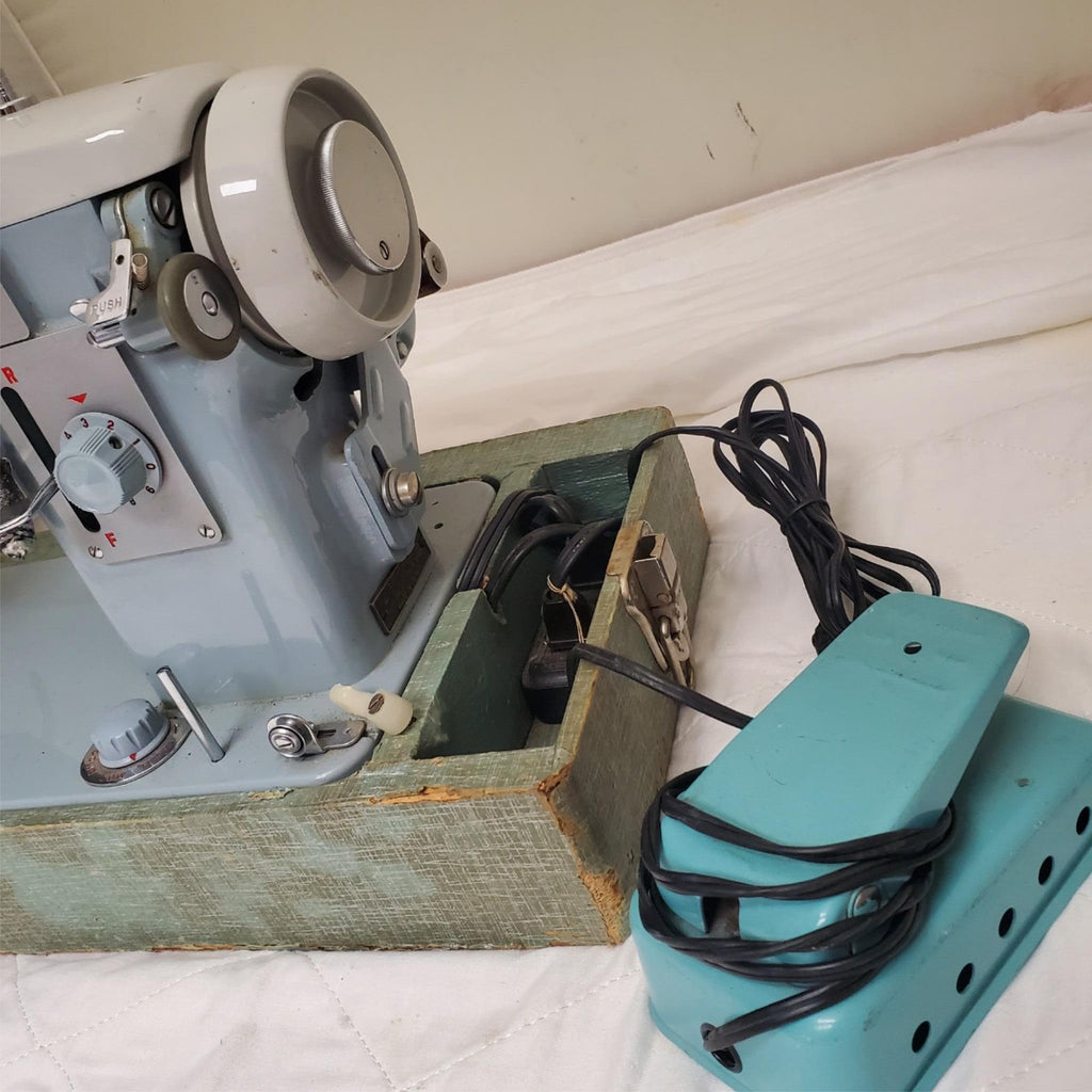 Vintage White Zig Zag Sewing Machine