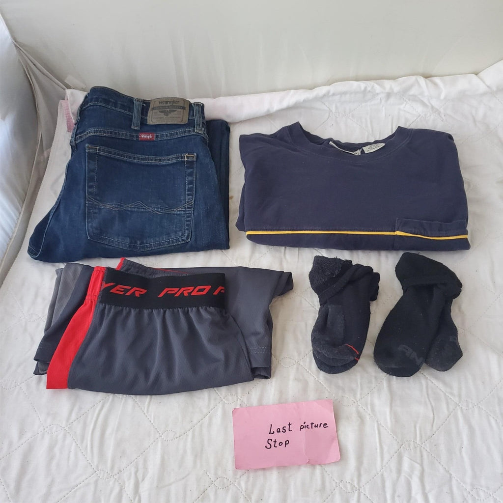 Lot of Assorted Multi Brand T-shirt, Jeans, Shorts & Socks Set