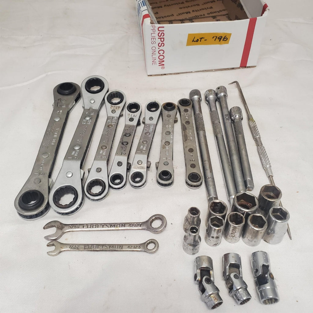 Lot of 26 Assorted Multi Brands Ratchet Wrench & Socket Set LOT-796