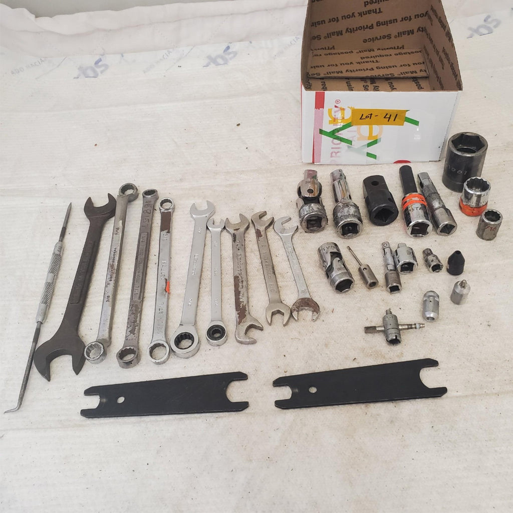 Lot of Assorted Double End Box Wrench, Combination Wrench & other Tools LOT 41