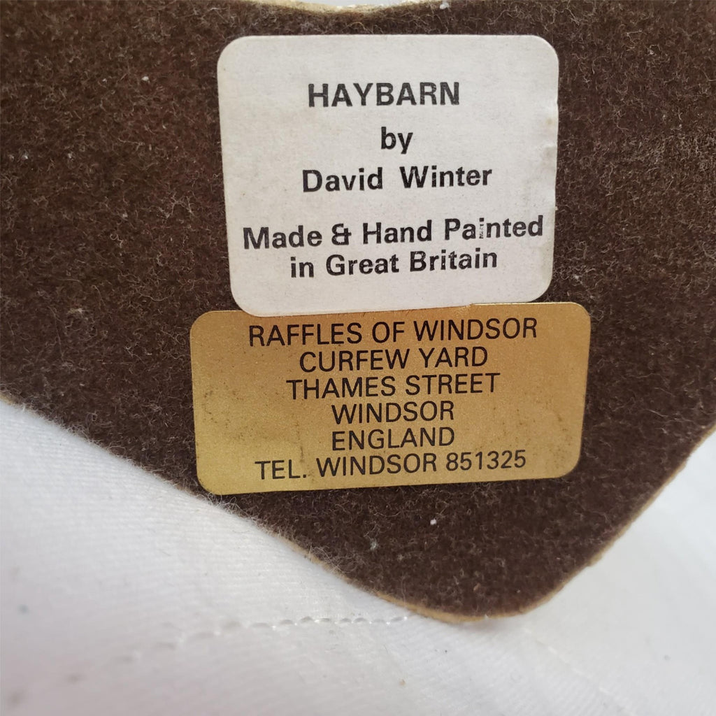 David Winter Cottages Lot of 2 Haybarn with Harvest Barn Harvest Festival Book