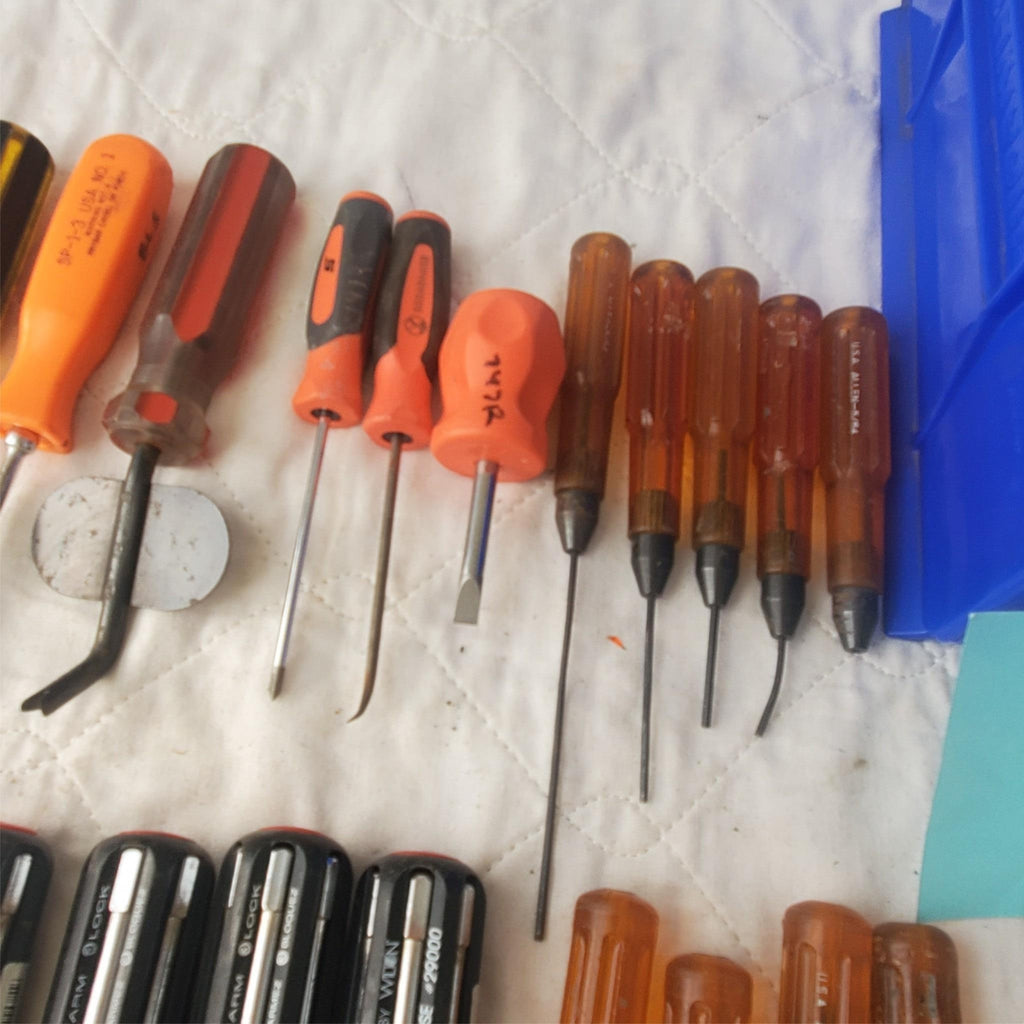Lot of 19 Various Screwdrivers / Hose Removal & Other Tool LOT 315