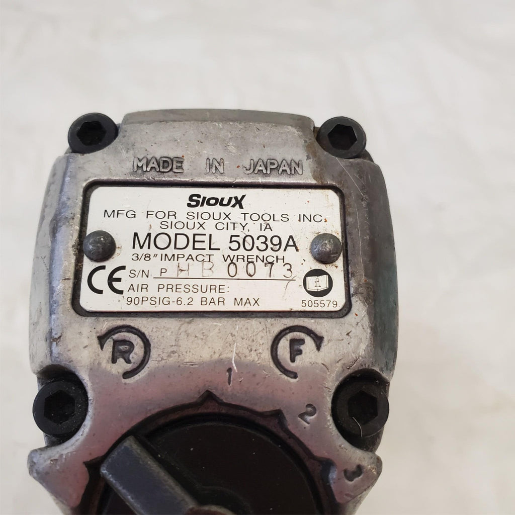  Sioux Model 5039A 3/8" Air pressure Impact wrench AM161