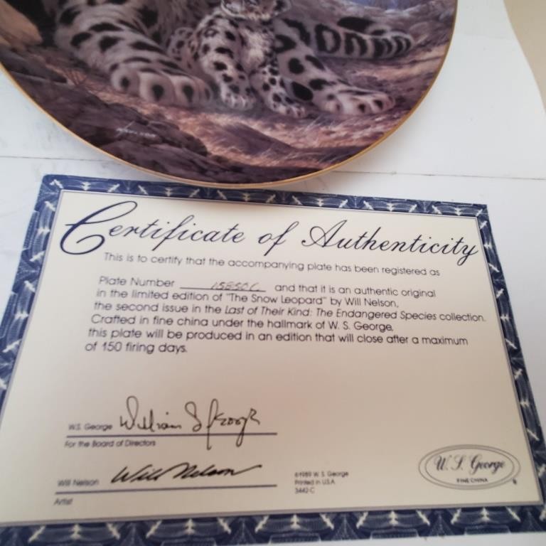 The Snow Leopard and Wildlife Society Collectors Plate by Will Nelson