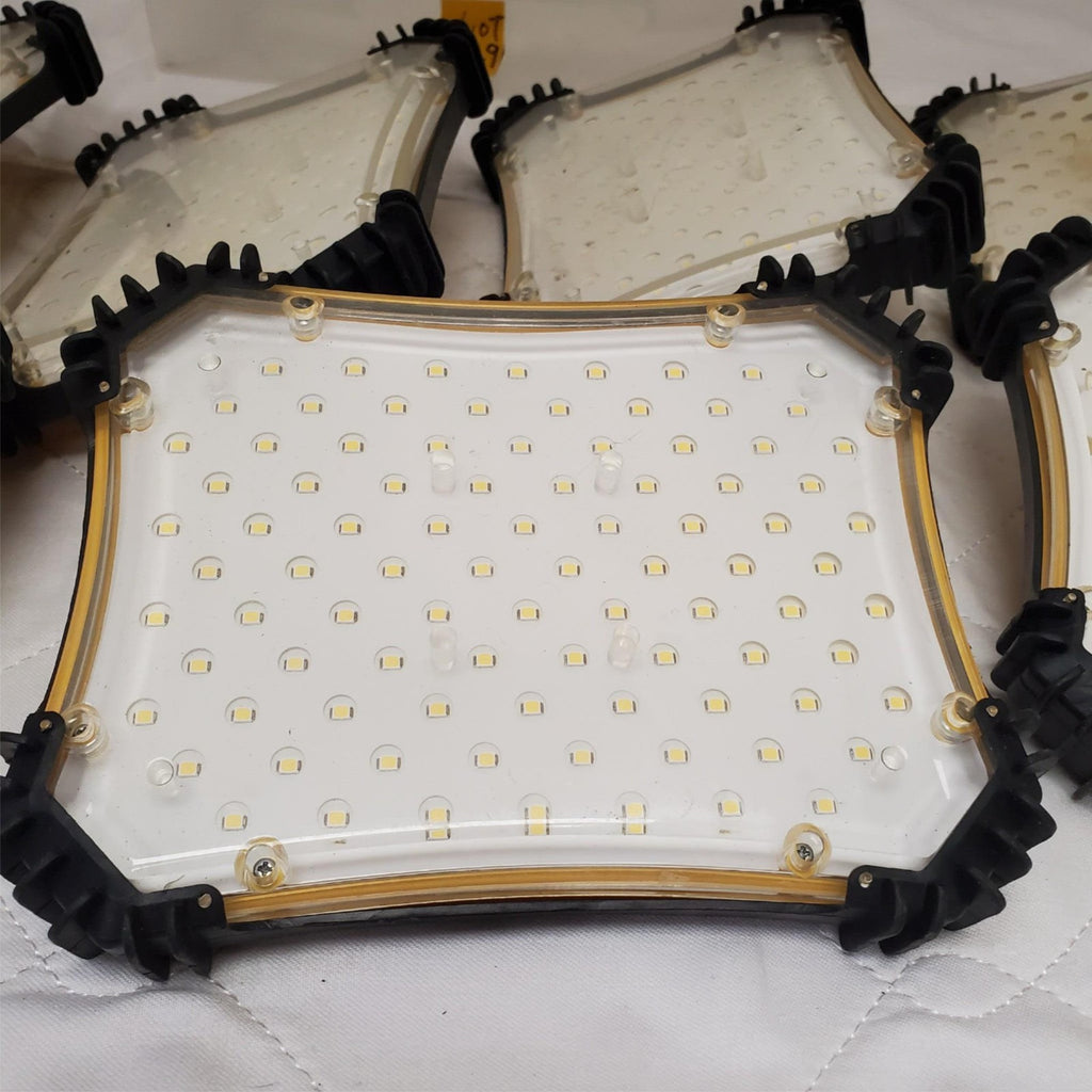 Set of 7 Southwire DD001-E17 Led Flat Panel Fixture LOT-229