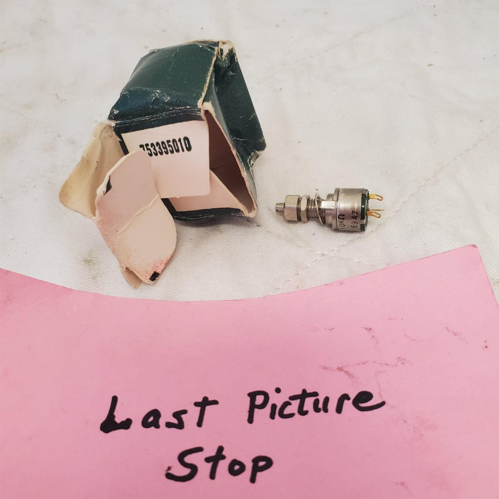 Clarostat RV6LAYSA103A Potentiometer