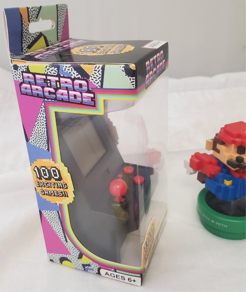 Supermario Bros. 30th Amiibo with Retro Arcade and Pez