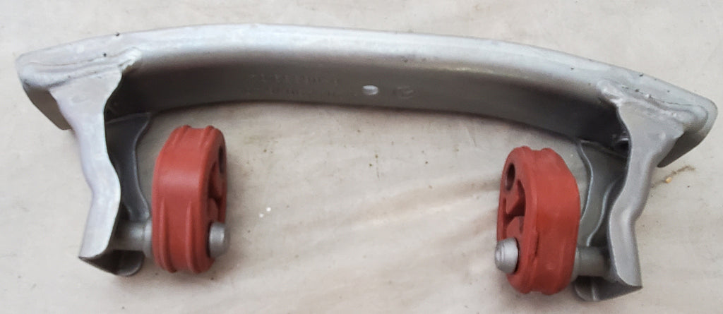 2013 - 2015 A2044901640 Mercedes-Benz, Center Muffler Bracket