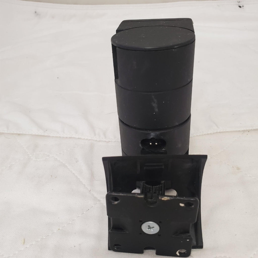 Bose Jewel Double Cube Speakers with Wall Mount