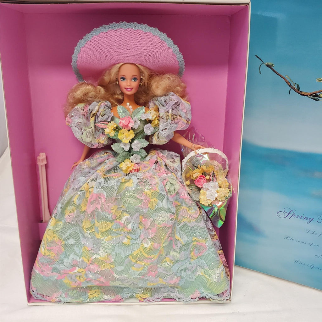 Barbie 1997 - Spring Bouquet Barbie - Enchanted Seasons Collection Limited Ed.