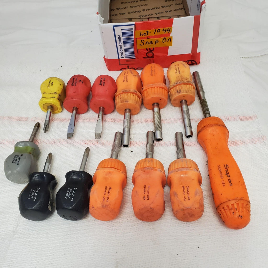 Lot of 13 Snap on Stubby Screwdriver & Ratcheting Screwdriver LOT-1044