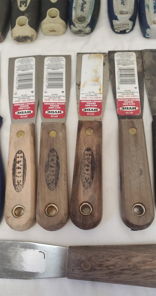 Lot of 27 Assorted Putty Knives & Scrapers Mixed Brands for Paint LOT-1059