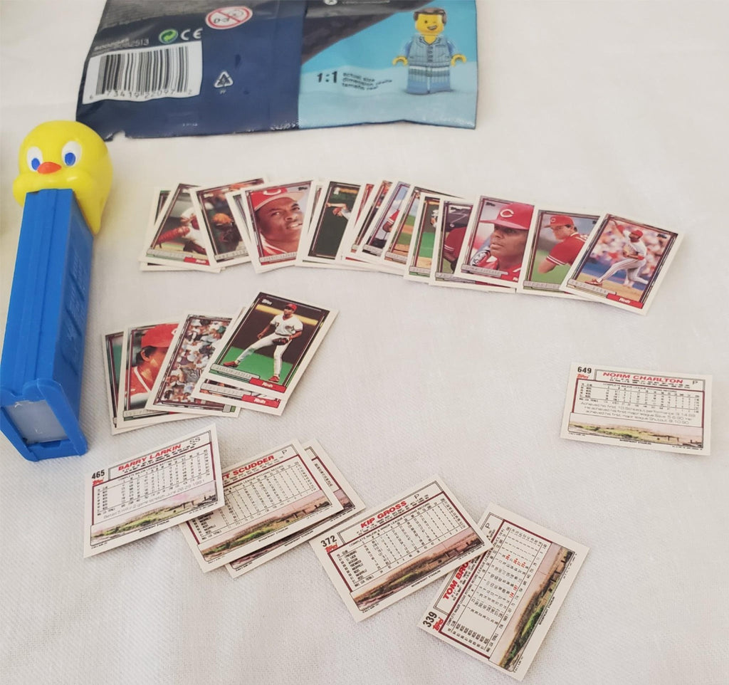 Supermario Bros. 30th Amiibo with Retro Arcade and Pez