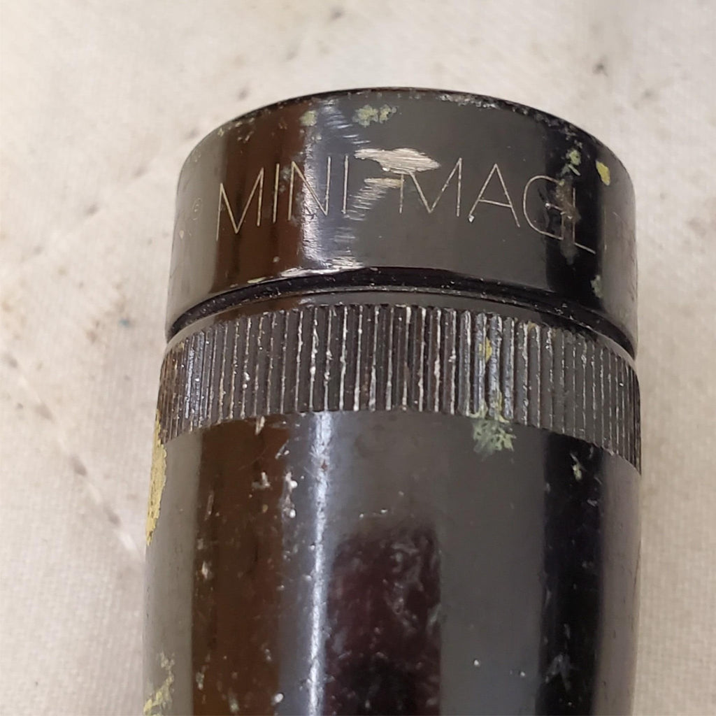 Lot of 6 Assorted Flashlights Maglite Streamlight LOT-825