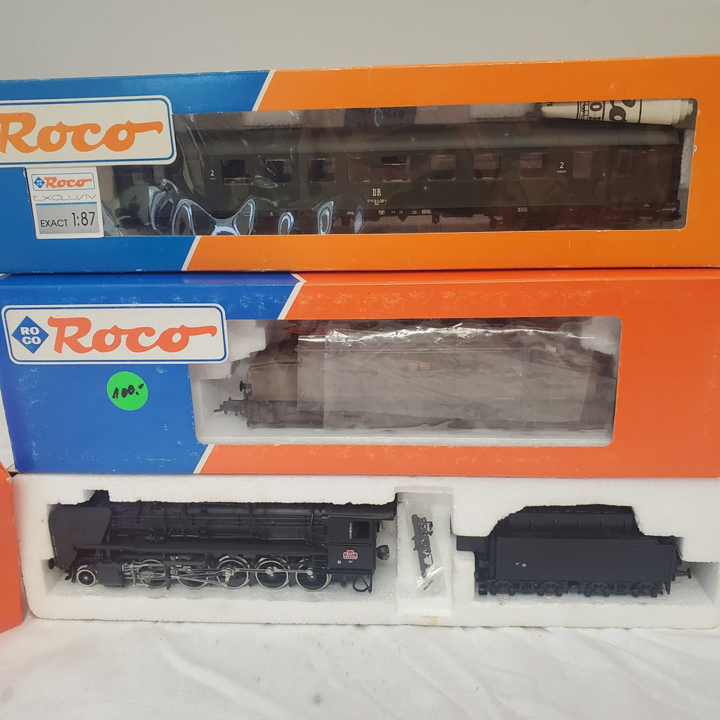 Roco International HO 04126, 43375, 43719, 43758, & 44028 Train Set