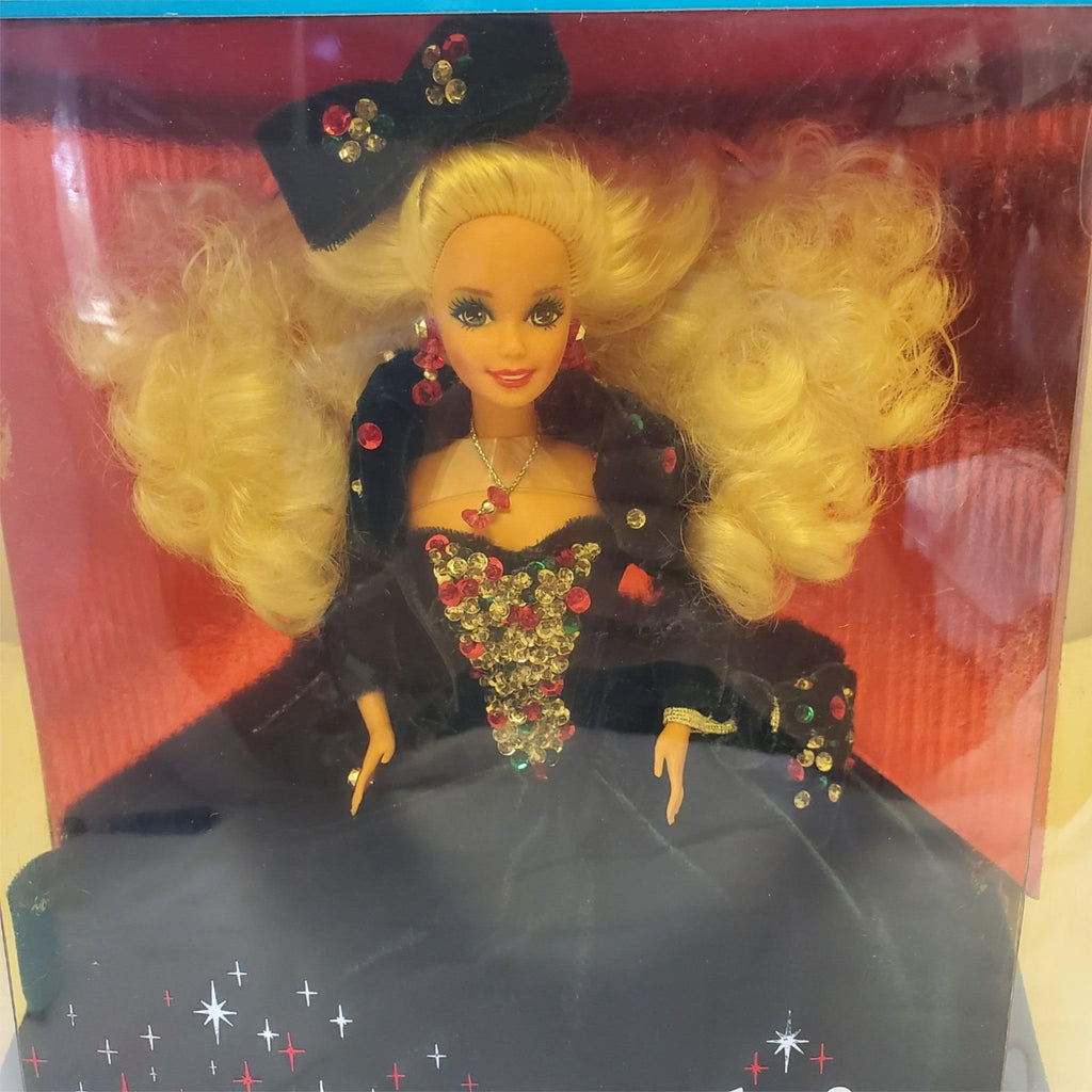 Barbie 1991 - Happy Holidays Barbie Doll - Holiday Treasure in Velvet & Jewel
