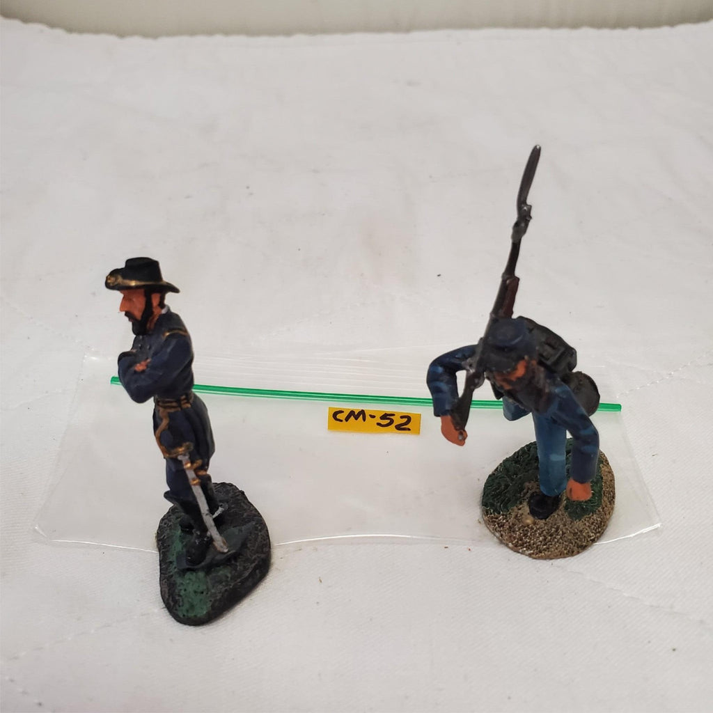 W. Britain #00273 George Meade Figure & Soldier Carrying Gun  CM-52