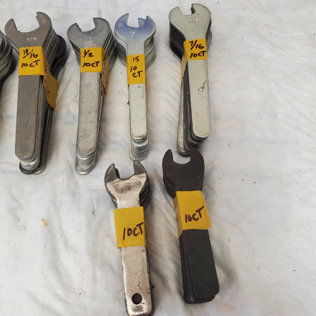 Lot of Combination Wrenches & Key Set in Different Sizes Lot 111
