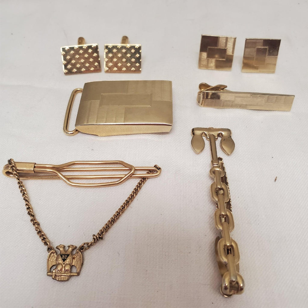 Lot of Vintage Gold Tone Men's Accessories Cufflinks, Tie Bars & More