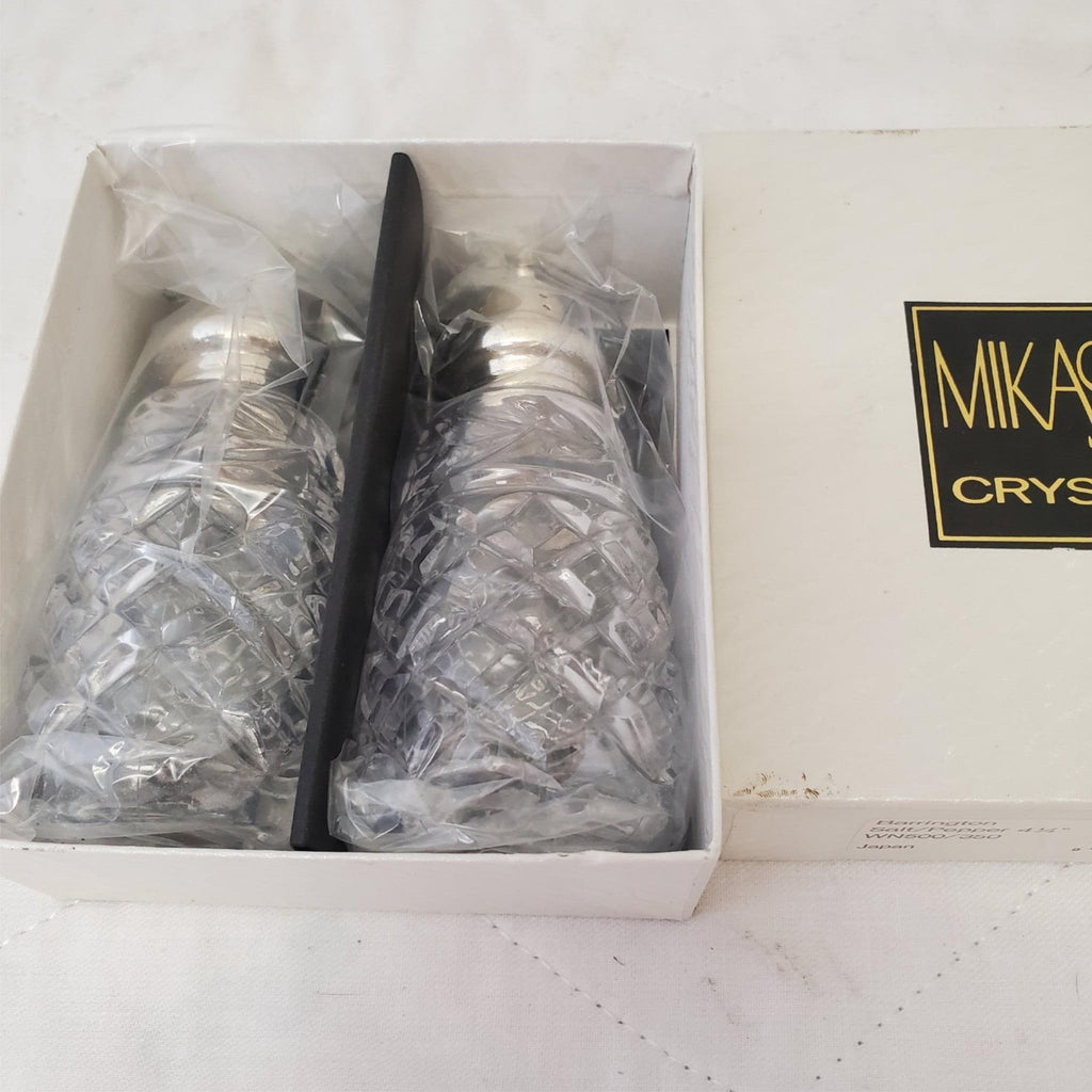 Mikasa Barrington Crystal Salt Pepper Shakers