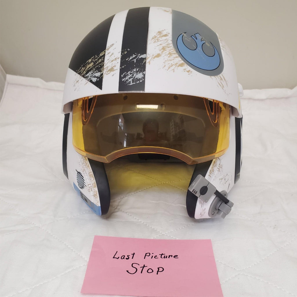 Poe Dameron X-Wing Youth Helmet Disney Galaxy's Edge 2024 Sound FX Cosplay