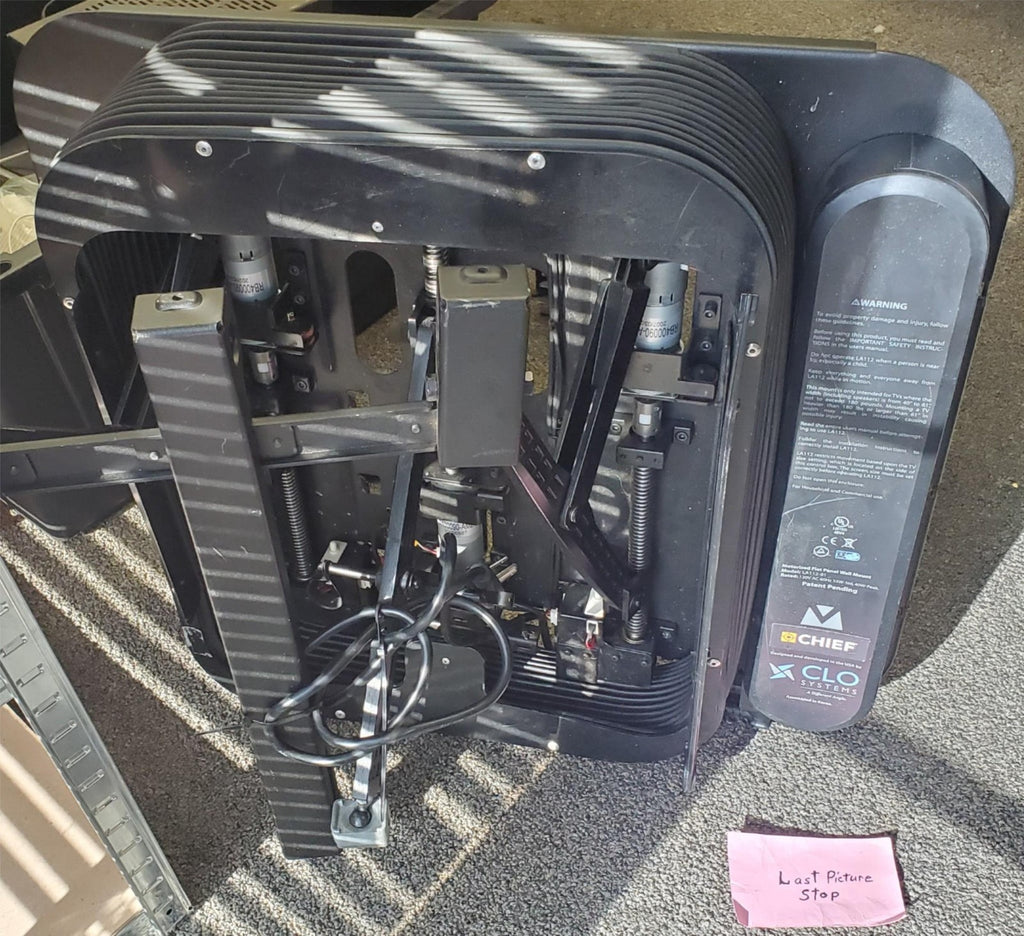 Chief LA112-B1 Motorized Flat Panel Wall Mount