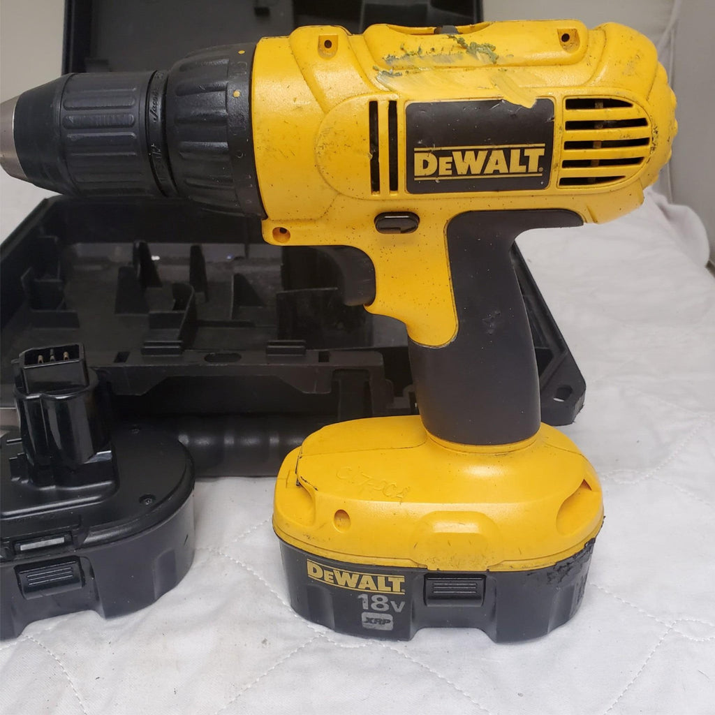 Dewalt 18V DC759 Cordless Drill Impact Driver Kit With Case LOT-516